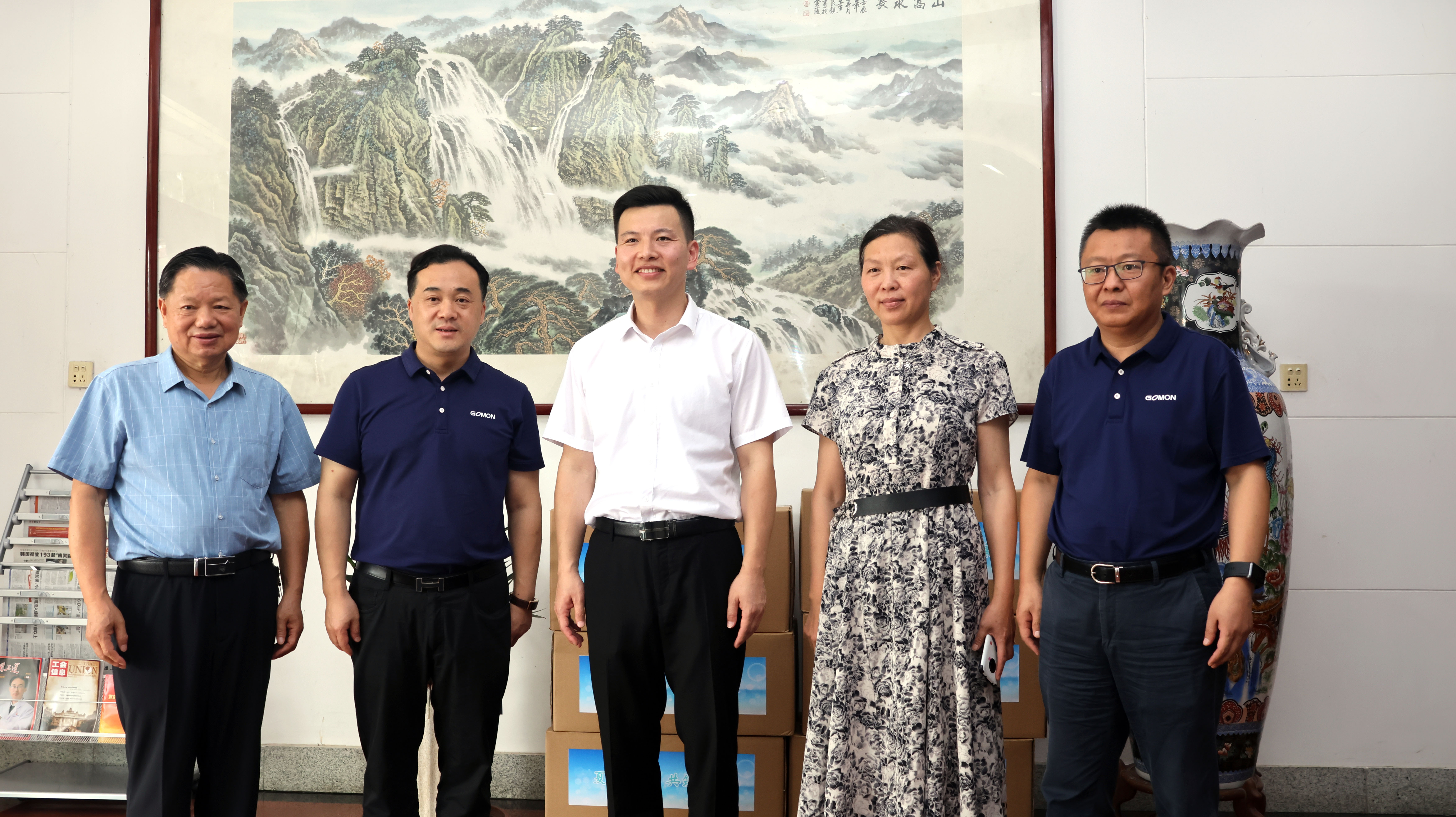 市总工会送清凉